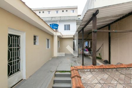 Casa à venda com 250m², 2 quartos e 4 vagas Casa à venda com 250m², 2 quartos e 4 vagasÁrea Externa