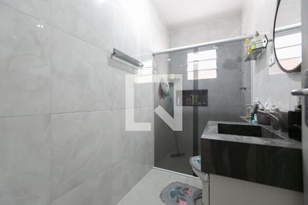 Casa à venda com 250m², 2 quartos e 4 vagas Casa à venda com 250m², 2 quartos e 4 vagasBanheiro 1