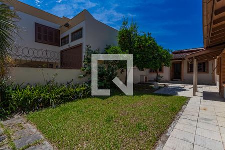 Casa à venda com 120m², 2 quartos e 2 vagasQuintal