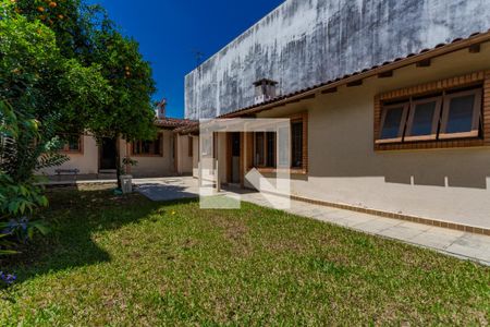 Casa à venda com 120m², 2 quartos e 2 vagasQuintal