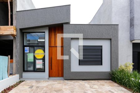 Casa de condomínio para alugar com 95m², 3 quartos e 2 vagas Casa de condomínio para alugar com 95m², 3 quartos e 2 vagasFachada