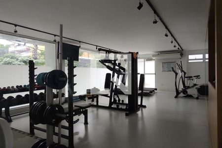 Apartamento à venda com 97m², 3 quartos e 1 vaga Apartamento à venda com 97m², 3 quartos e 1 vagaÁrea comum - Academia