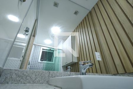 Apartamento à venda com 97m², 3 quartos e 1 vaga Apartamento à venda com 97m², 3 quartos e 1 vagaBanheiro da Suíte