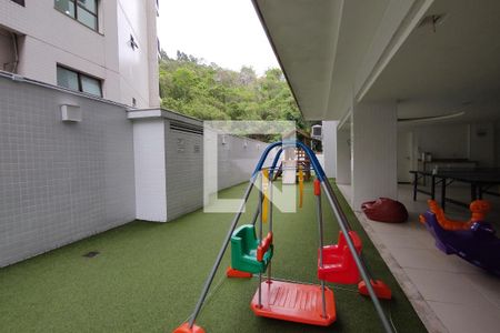 Apartamento à venda com 97m², 3 quartos e 1 vaga Apartamento à venda com 97m², 3 quartos e 1 vagaÁrea comum - Playground