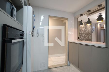 Apartamento à venda com 97m², 3 quartos e 1 vaga Apartamento à venda com 97m², 3 quartos e 1 vagaCozinha - Armários