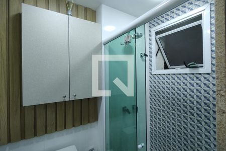 Apartamento à venda com 97m², 3 quartos e 1 vaga Apartamento à venda com 97m², 3 quartos e 1 vagaBanheiro da Suíte