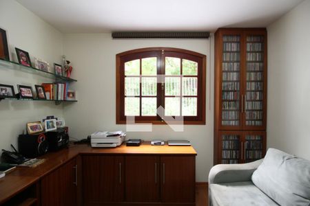 Casa à venda com 118m², 3 quartos e 2 vagasQuarto 2