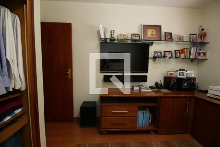 Casa à venda com 118m², 3 quartos e 2 vagasQuarto 2