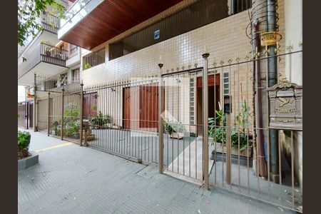 Apartamento à venda com 126m², 3 quartos e 2 vagasFachada e portaria