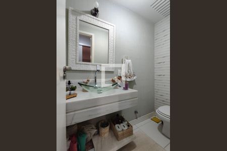 Apartamento à venda com 126m², 3 quartos e 2 vagasLavabo