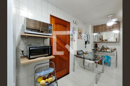 Apartamento à venda com 126m², 3 quartos e 2 vagasCozinha