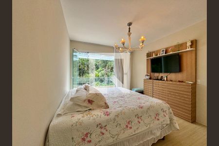 Casa de condomínio à venda com 500m², 4 quartos e 3 vagasSuíte 4 (Master)