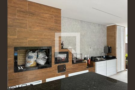 Casa de condomínio à venda com 500m², 4 quartos e 3 vagasÁrea externa