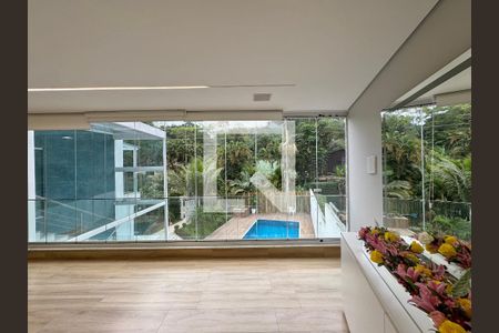 Casa de condomínio à venda com 500m², 4 quartos e 3 vagasSuíte 1