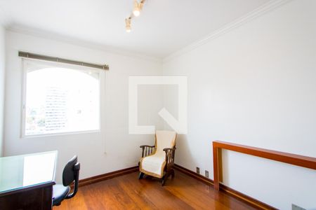 Apartamento à venda com 137m², 4 quartos e 2 vagas Apartamento à venda com 137m², 4 quartos e 2 vagasQuarto 4