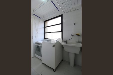 Apartamento à venda com 85m², 3 quartos e 1 vagaÁrea de Serviço