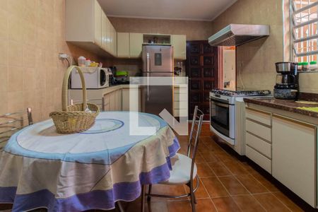 Casa para alugar com 315m², 3 quartos e 4 vagasCozinha