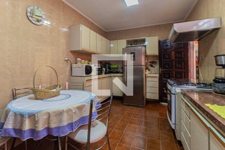 Casa para alugar com 315m², 3 quartos e 4 vagasCozinha