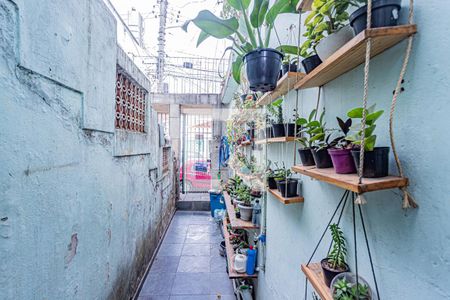 Casa à venda com 202m², 3 quartos e 2 vagasÁrea de serviço e corredor