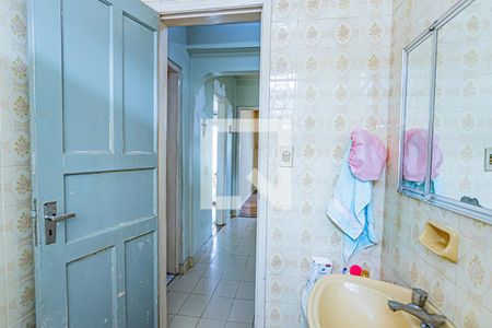 Casa à venda com 202m², 3 quartos e 2 vagasBanheiro