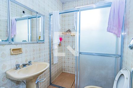 Casa à venda com 202m², 3 quartos e 2 vagasBanheiro