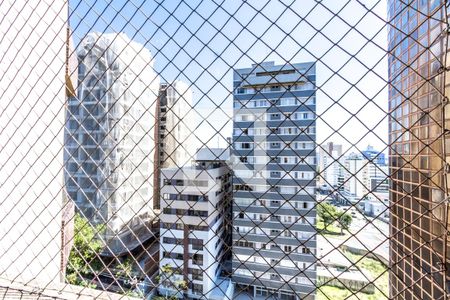 Apartamento para alugar com 74m², 2 quartos e 1 vagaSala