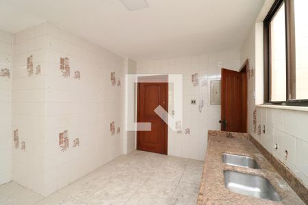 Apartamento à venda com 135m², 3 quartos e 2 vagasCozinha