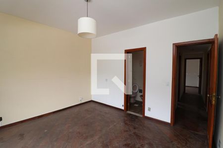 Apartamento à venda com 135m², 3 quartos e 2 vagasSuite