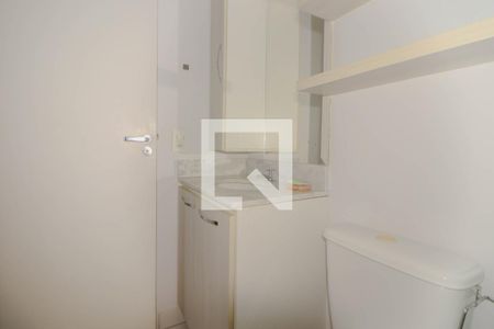 Apartamento à venda com 67m², 3 quartos e 1 vaga Apartamento à venda com 67m², 3 quartos e 1 vagaBanheiro da Suíte