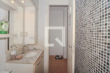 Apartamento à venda com 67m², 3 quartos e 1 vaga Apartamento à venda com 67m², 3 quartos e 1 vagaBanheiro Social