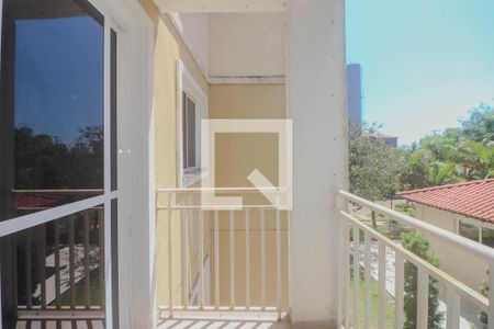 Sala - Varanda de apartamento à venda com 3 quartos, 67m² em Morro Santana, Porto Alegre
