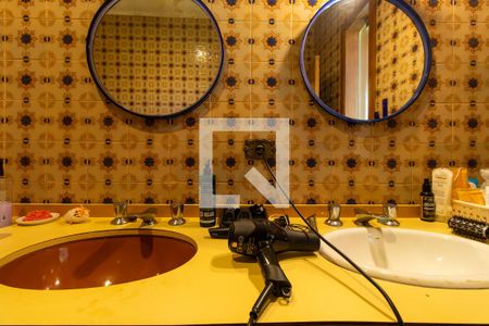 Casa para alugar com 600m², 6 quartos e 5 vagasBanheiro da Suíte 1