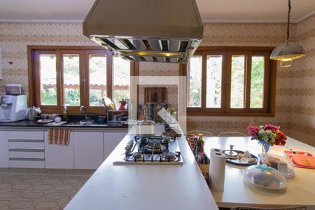 Casa para alugar com 600m², 6 quartos e 5 vagasCozinha