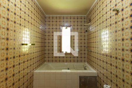 Casa para alugar com 600m², 6 quartos e 5 vagasBanheiro Social