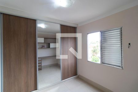 Apartamento para alugar com 58m², 2 quartos e 1 vaga Apartamento para alugar com 58m², 2 quartos e 1 vagaQuarto 02