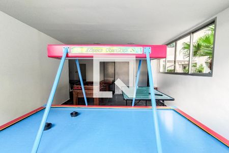Apartamento à venda com 69m², 2 quartos e 1 vaga Apartamento à venda com 69m², 2 quartos e 1 vagaSalão de jogos