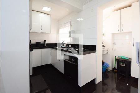 Apartamento à venda com 65m², 2 quartos e 2 vagas Apartamento à venda com 65m², 2 quartos e 2 vagasCozinha