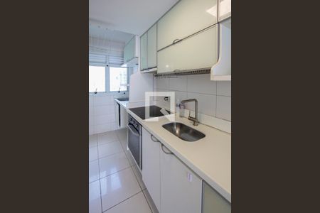 Apartamento para alugar com 100m², 2 quartos e 2 vagas Apartamento para alugar com 100m², 2 quartos e 2 vagasCozinha