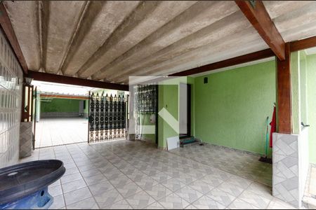 Casa à venda com 99m², 3 quartos e 5 vagasEntrada