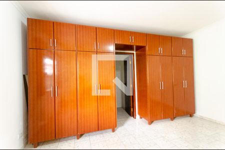 Casa à venda com 99m², 3 quartos e 5 vagasSuite