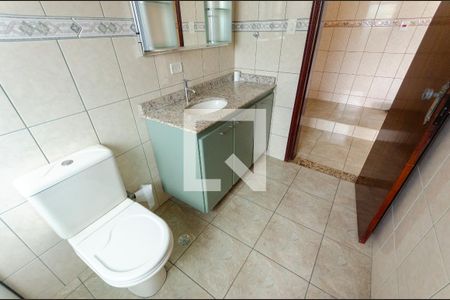 Casa à venda com 99m², 3 quartos e 5 vagasBanheiro