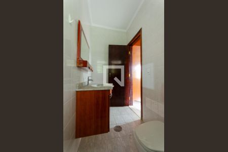 Casa à venda com 99m², 3 quartos e 5 vagasBanheiro da Suíte