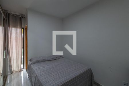 Casa à venda com 85m², 2 quartos e 2 vagasSuíte 2