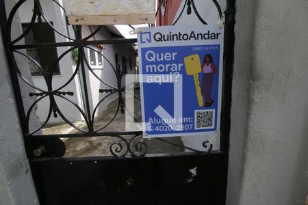 Casa para alugar com 33m², 1 quarto e sem vagaPlaca 