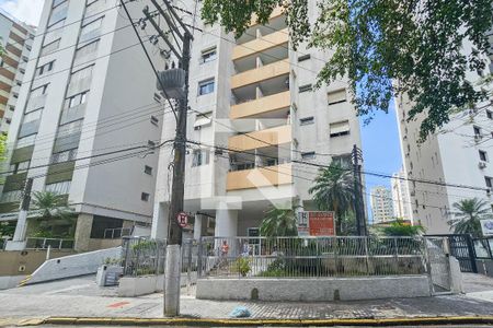 Fachada de apartamento para alugar com 1 quarto, 49m² em Centro, Guarujá