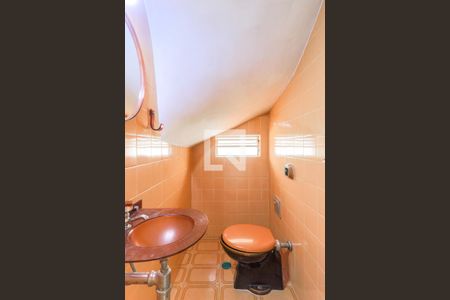 Casa à venda com 100m², 2 quartos e 1 vaga Casa à venda com 100m², 2 quartos e 1 vagaLavabo