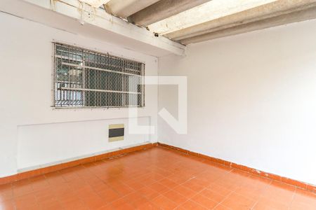 Casa à venda com 100m², 2 quartos e 1 vaga Casa à venda com 100m², 2 quartos e 1 vagaGaragem