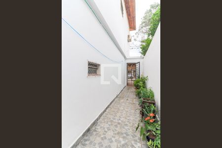 Casa à venda com 100m², 2 quartos e 1 vaga Casa à venda com 100m², 2 quartos e 1 vagaCorredor Lateral