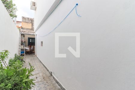 Casa à venda com 100m², 2 quartos e 1 vaga Casa à venda com 100m², 2 quartos e 1 vagaCorredor Lateral