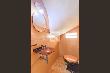 Casa à venda com 100m², 2 quartos e 1 vaga Casa à venda com 100m², 2 quartos e 1 vagaLavabo